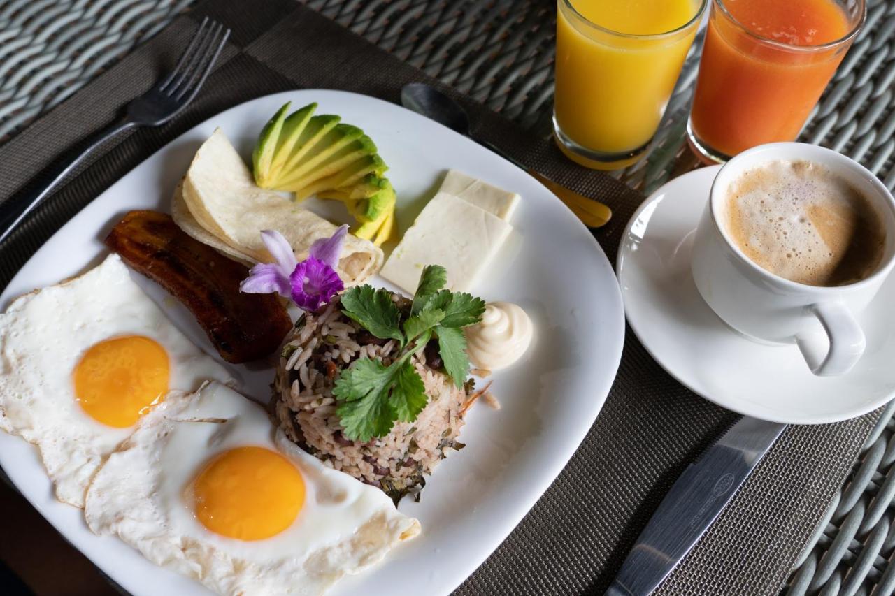 Tifakara Boutique Hotel & Birding Oasis La Fortuna Eksteriør billede